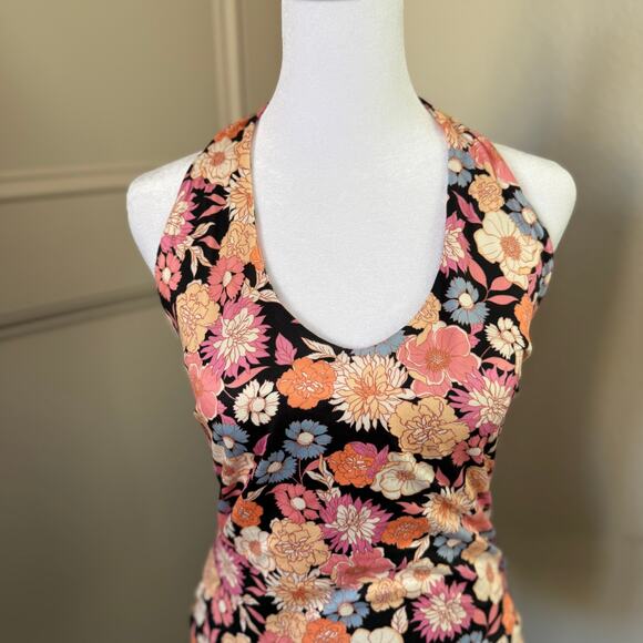 NWT Lulus Floral Bodysuit Size M Super Soft -K0206 - Picture 2 of 7